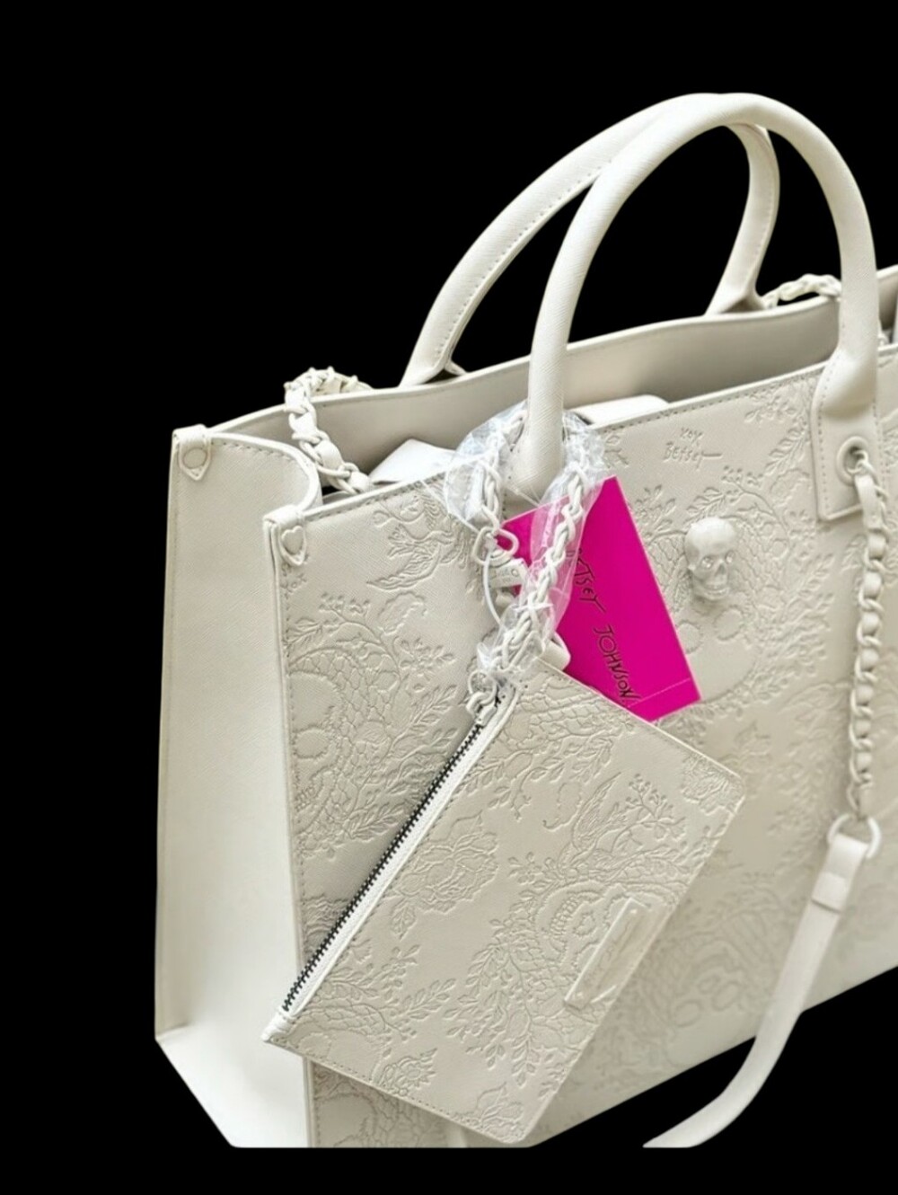 Betsey Johnson Cream Skull Tote New Tags - Picture 3 of 5